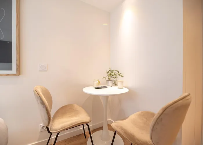 Apartment Cia - Pierre Fontaine *